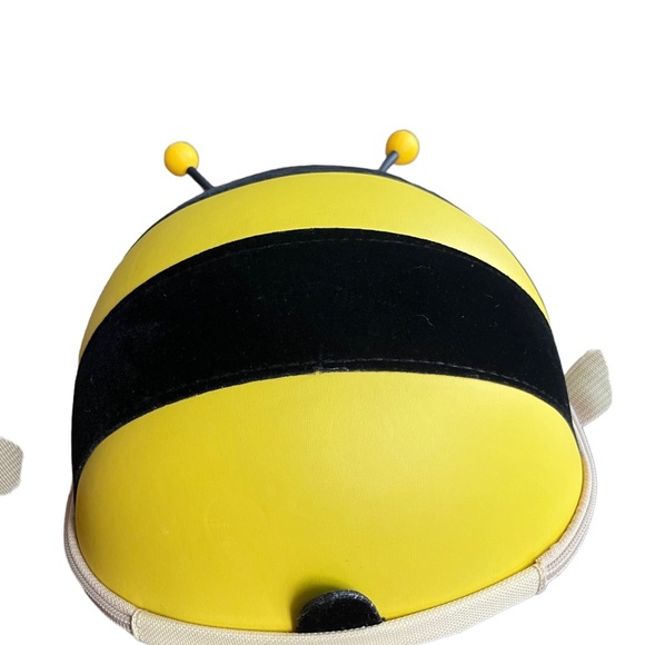 Cute Bee Backpack for kids - Picture 9 of 13